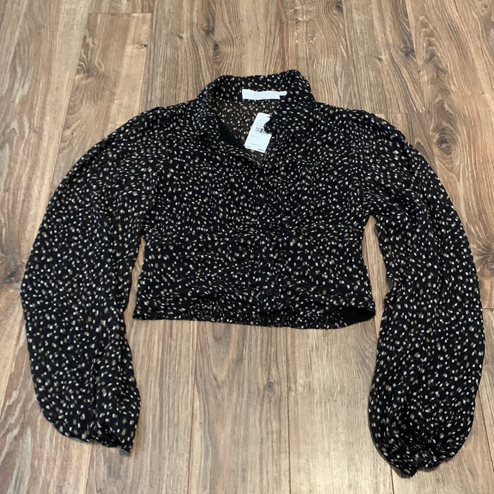 ASTR button down crop top